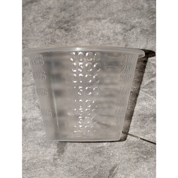 Plastic Disposable No-Stick Medicine Cups 1 OZ 30 CC Open Package 450 Count - Picture 4 of 8